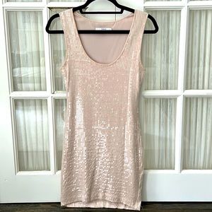 Robert Rodriguez soft peach dress